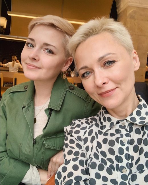 Известна актрисса Дарь Повереннова выдала замуж свою дочь