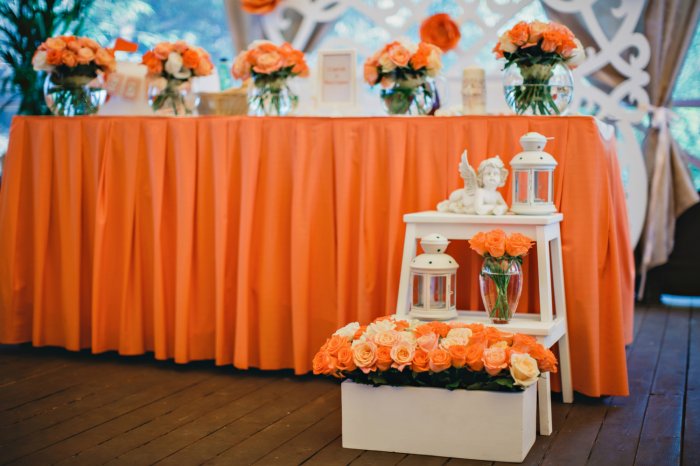 Оформление торжества в оранжевом цвете