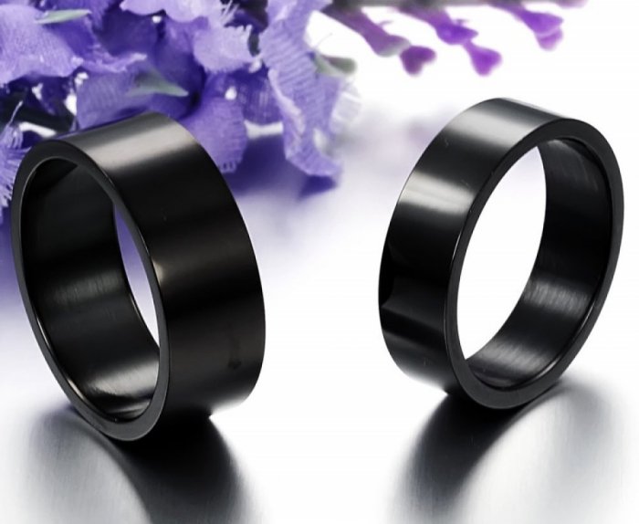 Черные свадебные кольца 2021