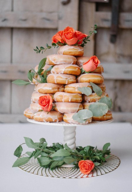 Свадебный торт из пончиков