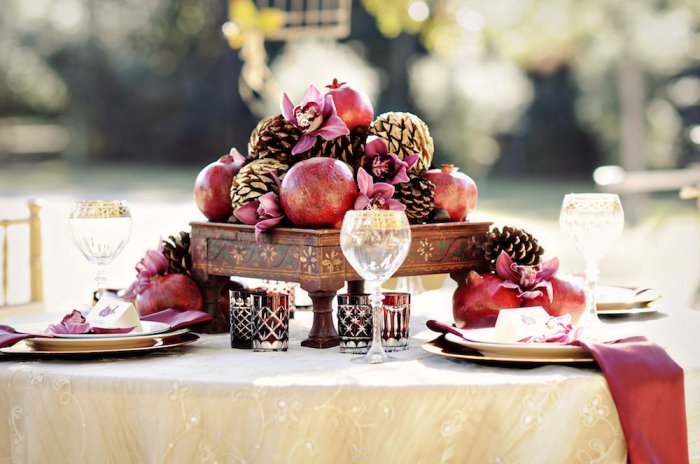 Украшение свадьбы сезонными фруктами и ягодами