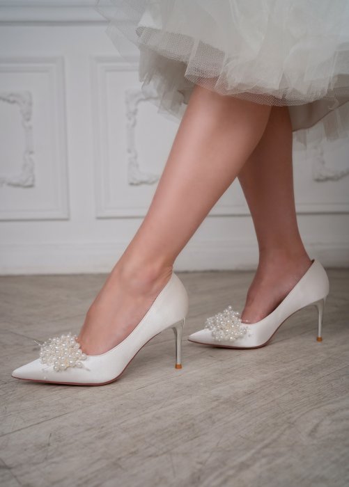 Свадебная обувь для невесты с жемчугом