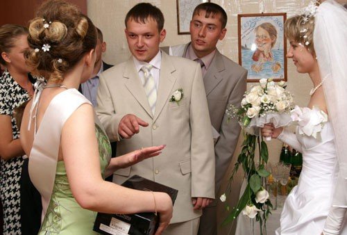Жених выкупает невесту
