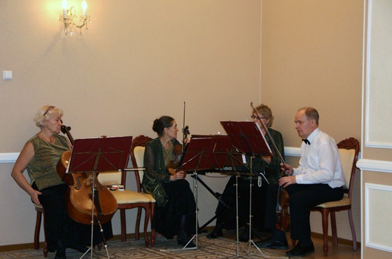 Оркестр в Нагатинском ЗАГСе