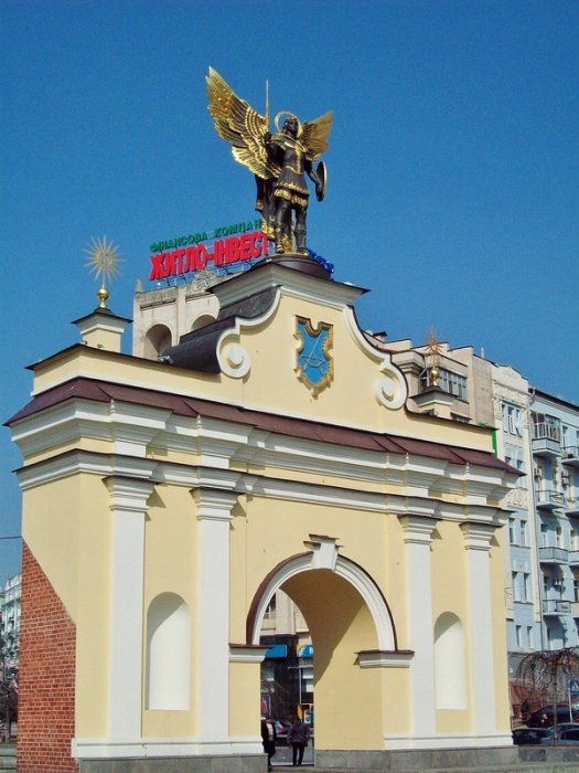 Лядские ворота на Майдане Независимости