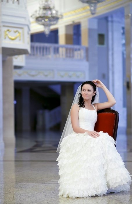 Элитная свадебная фотосессия в минском оперном театре