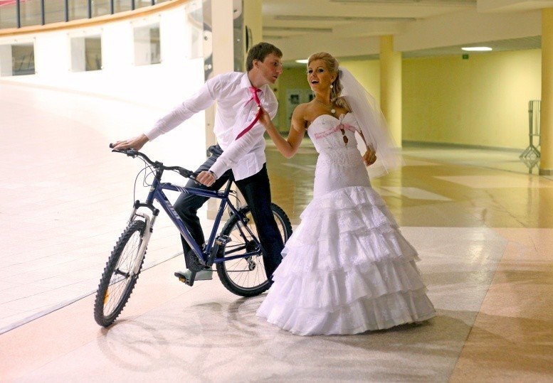 Фотосессия с велосипедами в МКСК Минск-Арена