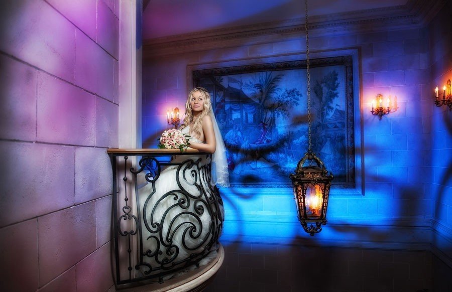 Фотосет невесты на мини-балкончике
