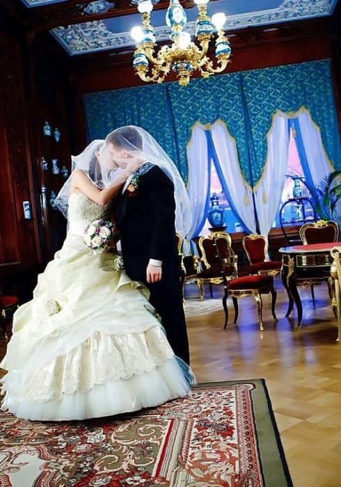 Свадебная фотосъемка в интерьерах Юсуповского дворца