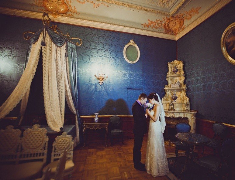 Свадебная прогулка внутри Юсуповского дворца