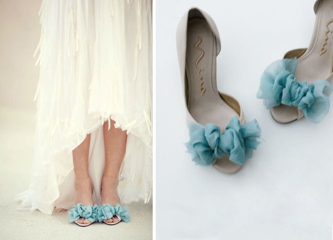 Элегантное украшение для свадебных туфлей