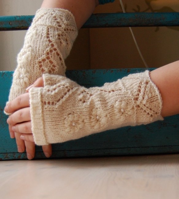 Чудесные перчатки для зимней свадьбы