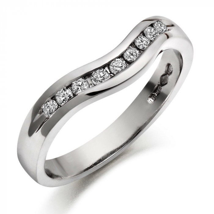 Необычное свадебное кольцо