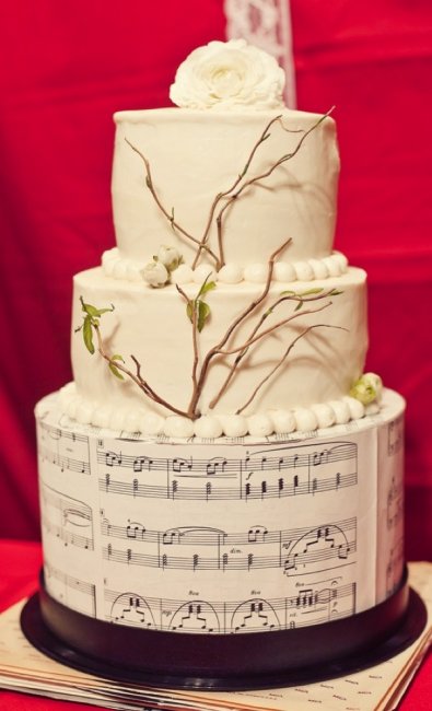 Торт на музыкальную свадьбу