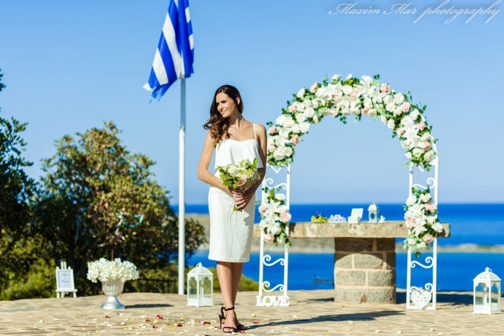 Свадебная церемония на Крите в Элунде