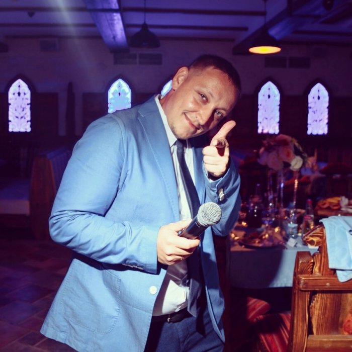 Андрей Весельчаков – ведущий на свадьбу в Москве