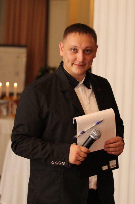 Андрей Весельчаков ведущий на свадьбу