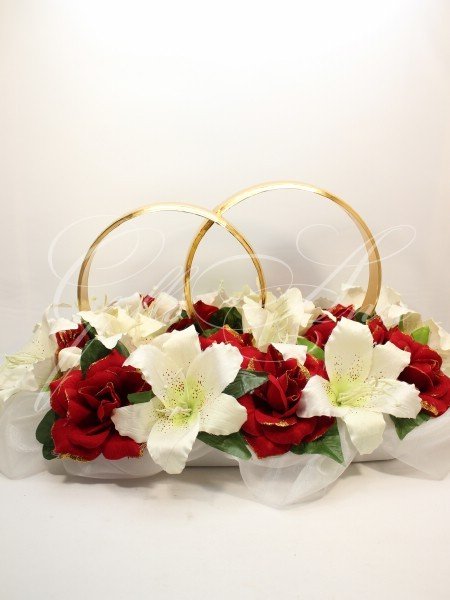 Свадебные кольца на машину с лилиями и розами Gill