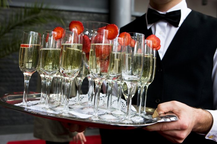 5 - Шампанское на свадебном фуршете