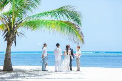 Прочитать новость: Новый формат свадеб за границей от агентства «Caribbean Wedding»