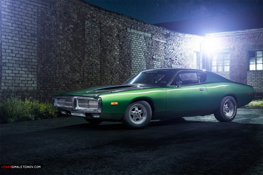 Dodge Charger (4)