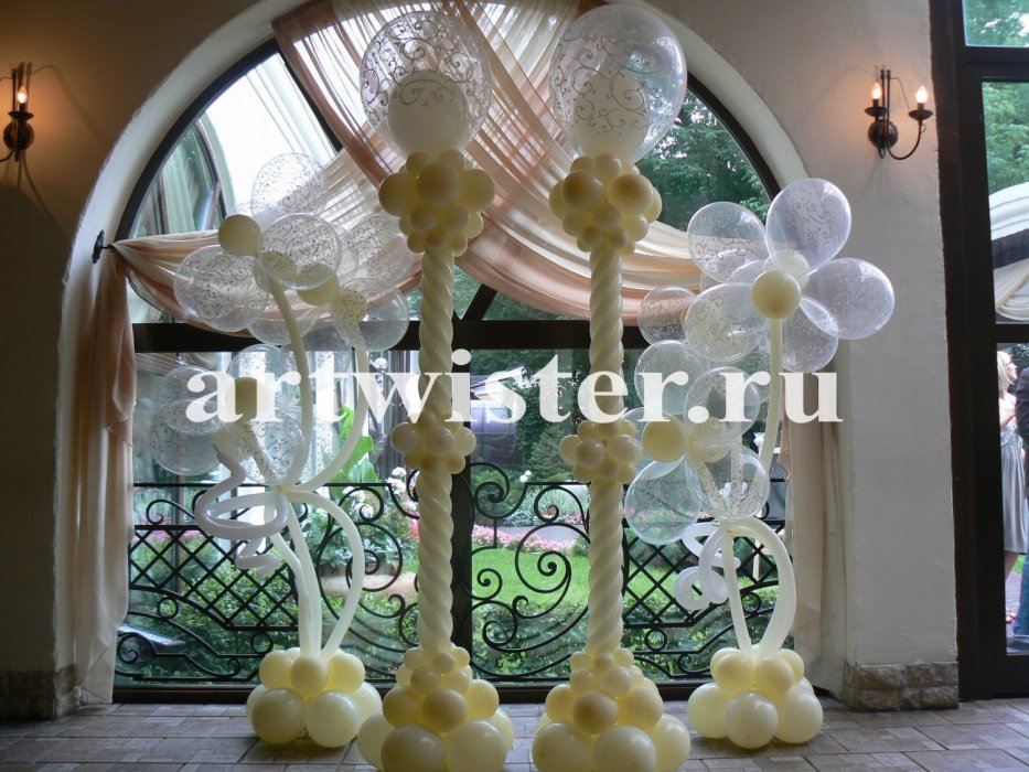 Свадебные колонны и цветы